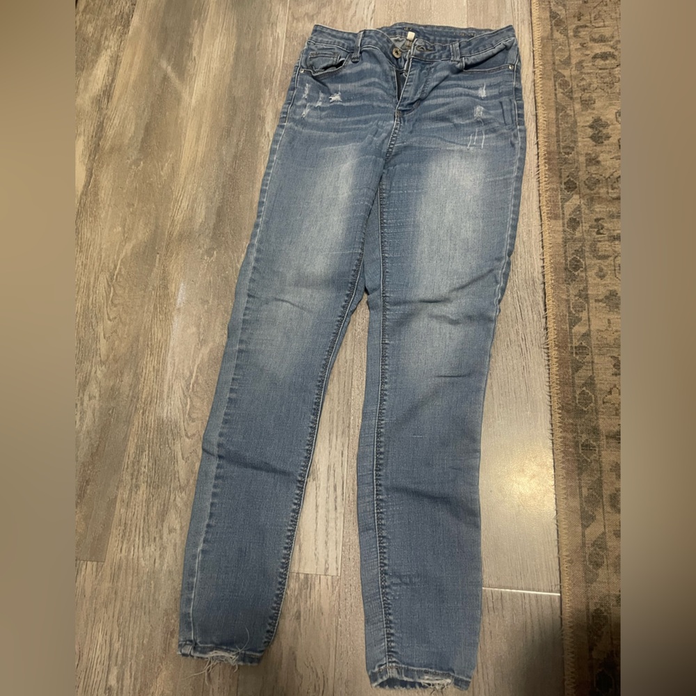 Women’s denim skinny jeans